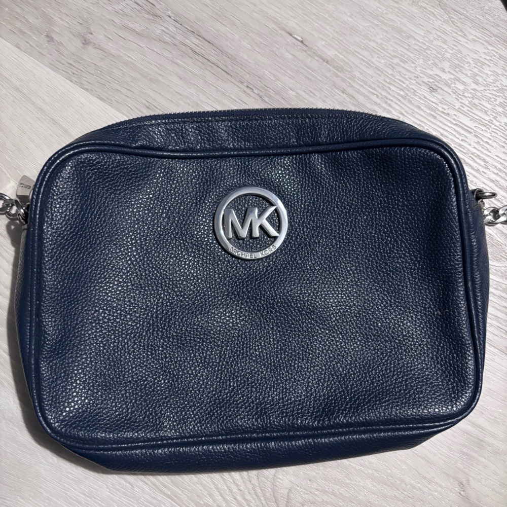 Michael Kors Navy Pebbled Leather Crossbody Bag MK Purse Casual Crossbody Bag
